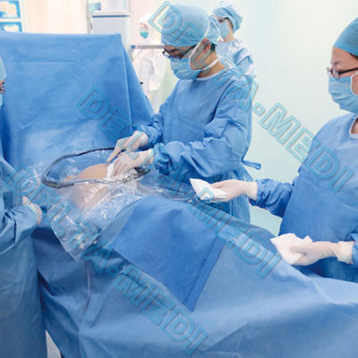Versterkte SBPP+PE/SMS/SMMS/SMMMS/SMF 20g - 60g-van de c-Sectie chirurgische de pakkeneto Sterilisatie Keizersnededouane