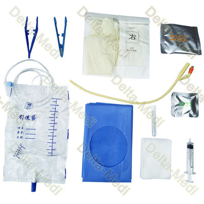 De beschikbare Steriele Urethrale Reageerbuis van Catheterkit with foley catheter syringe